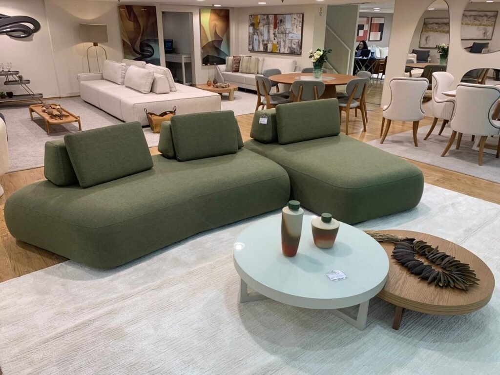 WhatsApp Image 2025-10-22 at 12.33.28 (2)